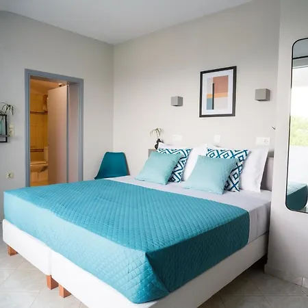 Joya Ofrynio Stylish Guest house