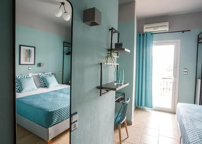 Joya Ofrynio Stylish